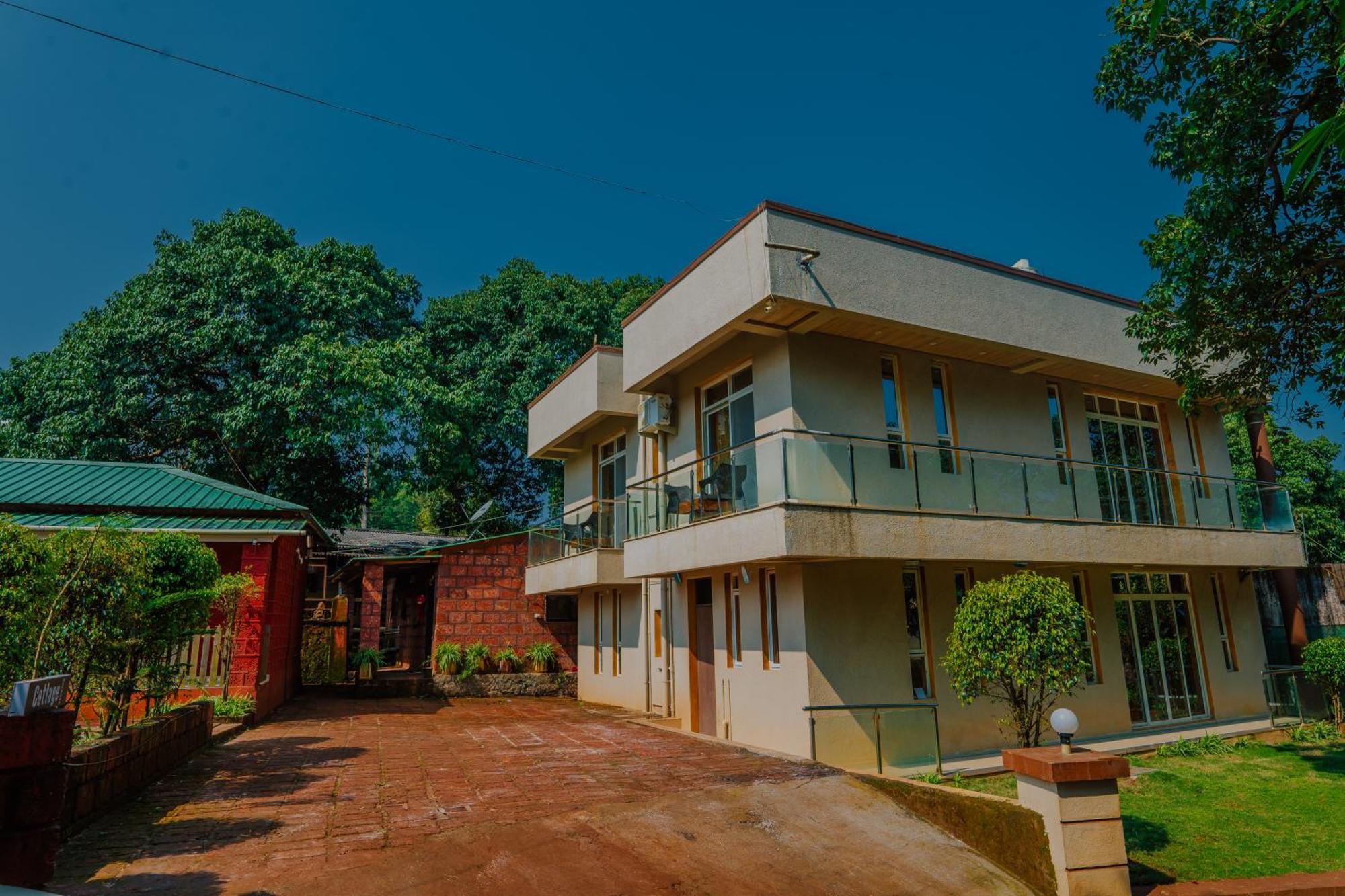 Hotel Oakwood Mahābaleshwar Εξωτερικό φωτογραφία