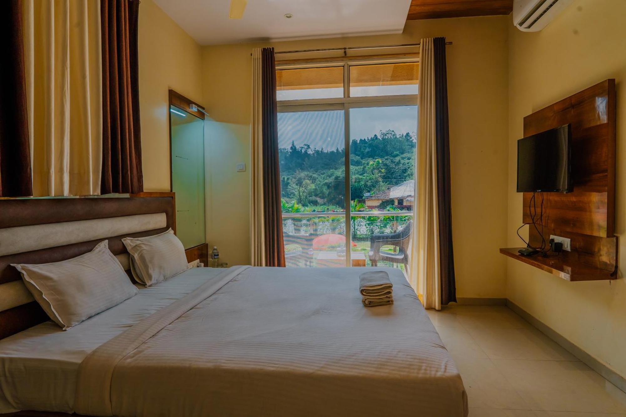 Hotel Oakwood Mahābaleshwar Εξωτερικό φωτογραφία